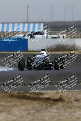 media/Mar-16-2025-CalClub SCCA (Sun) [[e72803ec8c]]/Group 3/Qualifying (Turn 1)/